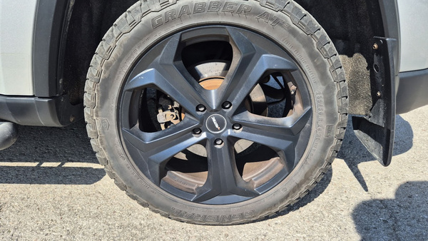 265/50R20 General Grabber AT3 XL M+S 6mm 2tk