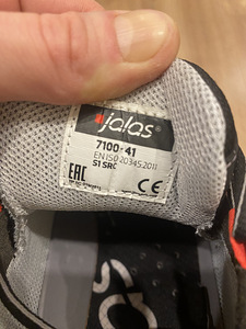 Jalas tööjalatsid (4 foto / 5)