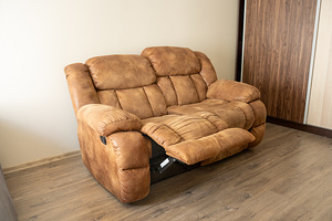 2-ne recliner diivan (2 foto / 9)