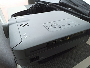 NEC MultiSync LT155 ja LT156 Data projector 2tk (2 foto / 6)