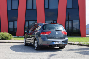 Seat altea XL 1.8 (4 foto / 10)