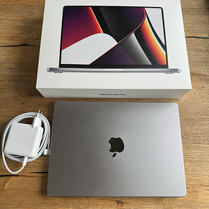 MacBook Pro, 14", M1 Pro
