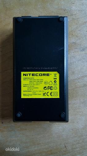 NiteCore i2 интеллектуальное зарядное устройство (фото #2)