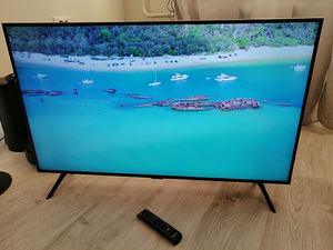 43-дюймовый телевизор Samsung 4K UHD SmartTV (1 фото из 7)