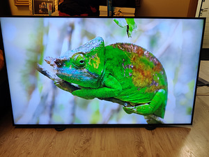 65" Samsung 4K UHD экран (2 фото из 3)