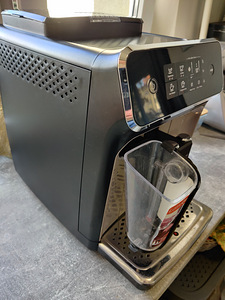Кофемашина Philips LatteGo (2 фото из 6)