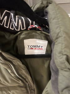 Tommy hilfiger parka (2 foto / 2)