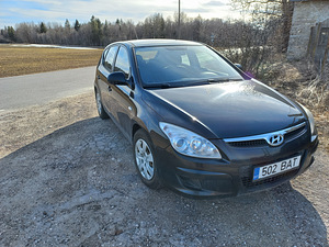 Hyundai i30 (5 foto / 5)