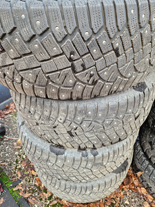 Naelrehvid continental 215/55r16 (1 foto / 2)