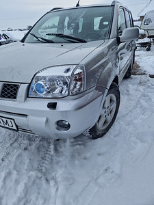 Nissan xtrail 2.2td (1 foto / 7)