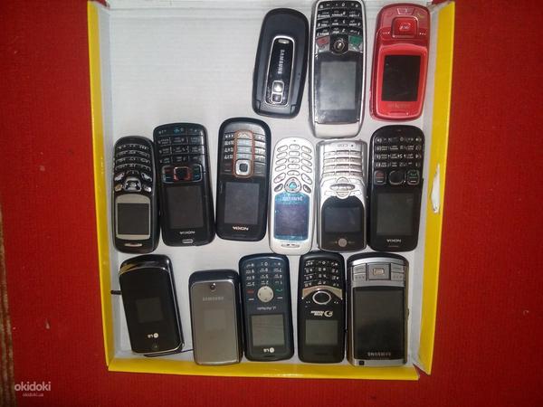 Мобільні телефони 14 шт (фото #1)