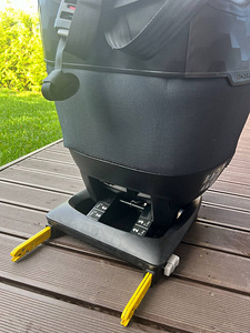 Maxi-Cosi turvatool ISOFIX (2 foto / 3)