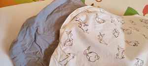 Baby feeding pillow (2 foto / 3)