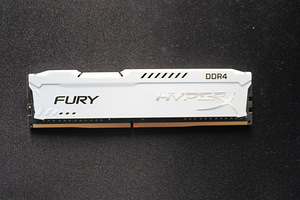 Kingston HyperX Fury White 8GB 2133MHz DDR4 CL14 DIMM