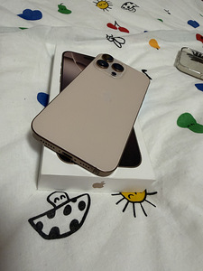 iPhone 16 Pro Max 256 ГБ (3 фото из 6)
