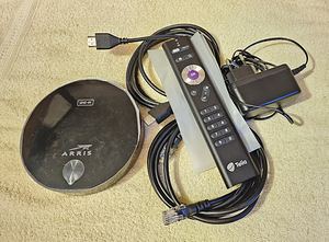 Telia digiboks Arris VIP5305 + uus S6 Pult (Täiskomplektne) (1 foto / 2)