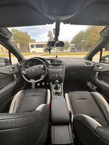 Citroen DS4 1.6 88kW (4 foto / 9)