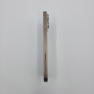 iPhone 16 Pro Max | 512 GB | Desert Titanium (3 foto / 6)