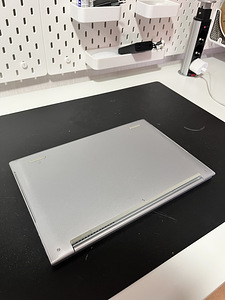 Lenovo Yoga Slim 7 Carbon – müügiks varuosadeks või remontim (3 foto / 3)
