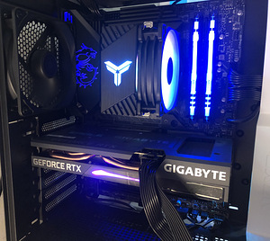 Gaming PC / I5-10400F / RTX 3060ti / 32 GB RAM / WiFi (2 foto / 2)