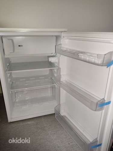 Холодильник SchaubLorenz R8454 (фото #2)
