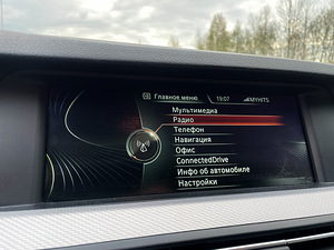 BMW 535d 2013 (12 фото из 14)