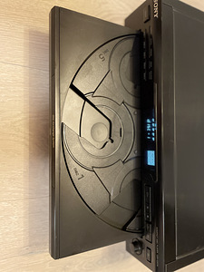 Sony CDP-CE215 5-CD Changer (2 foto / 3)