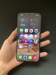 iPhone 12 про макс (1 фото из 2)