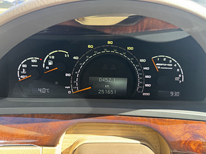 MERCEDES S55 AMG (12 foto / 15)