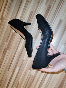 Продам туфли (1 фото из 3)