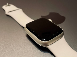 Apple Watch Series 7 (41 mm) GPS : Starlight (6 foto / 8)