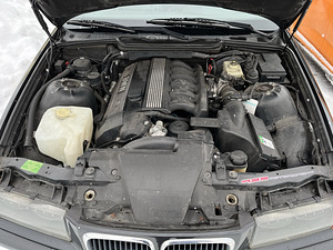 BMW 323TI (9 фото из 9)