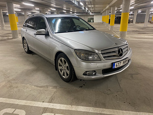 Mercedes-Benz C 220 Avantgarde HK 2.1 125kW (6 foto / 8)