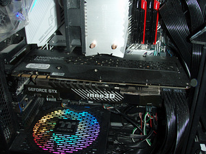 Geforce GTX 1080 (3 foto / 3)