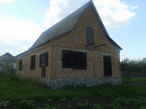 Незавершений будинок (2 фото з 4)