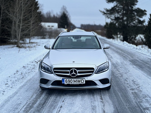 Mercedes-Benz C 220d (1 foto / 10)