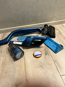 Пылесос Philips PowerPro Aqua (3 фото из 5)