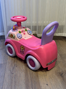 Beebi auto (2 foto / 6)