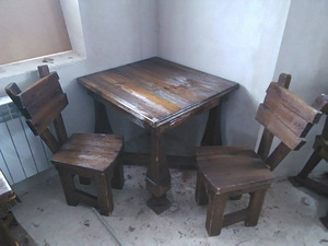 Мебель из дерева столы стулья