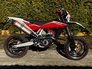Husqvarna SMR 511 SUPERMOTO (2 foto / 6)