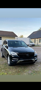 Must Panamericana AMG Style iluvõre Mercedes-Benz ML W166 (2 foto / 2)