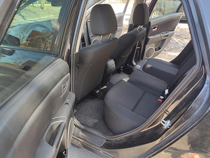 Mazda 3 1.6 77kw 2007 (6 foto / 8)