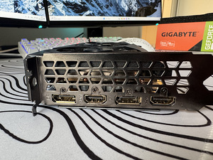 Gigabyte GeForce RTX 3060 Ti Gaming OC Pro 8GB (4 foto / 4)