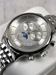 Maurice Lacroix - Les Classiques Chronograph Moonphase (2 фото из 8)