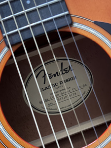 Акустическая гитара Fender CD-60 (2 фото из 7)