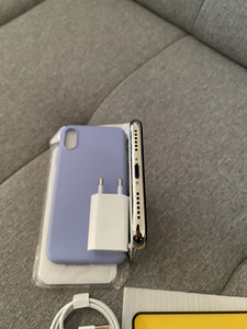 iPhone X 64GB Silver Heas Seisukorras (5 foto / 5)