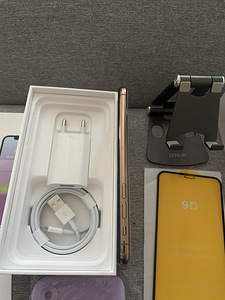 iPhone XS 64GB Gold Heas Seisukorras, Uus Aku (4 foto / 7)