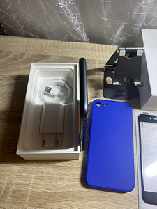 iPhone 8 64GB Heas Seisukorras, Uus Aku (4 foto / 7)