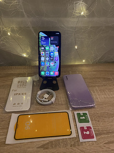 iPhone XS 64GB Heas Seisukorras (1 foto / 7)