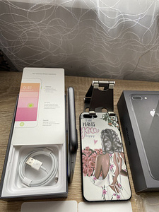 iPhone 8 Plus 64GB Heas Seisukorras (4 foto / 7)